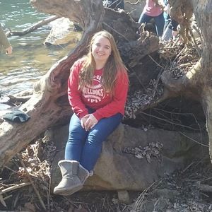 Meet your Posher, Abby